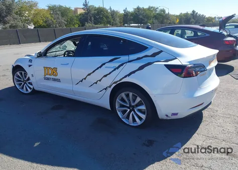 2018 Tesla Model 3 from USA, damaged, VIN 5YJ3E1EA8JF108200